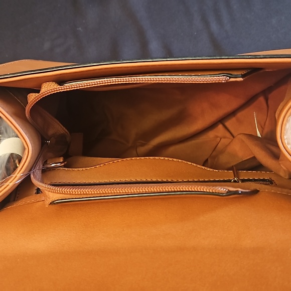 Soulfina Bee Collection Purse - Picture 5 of 7